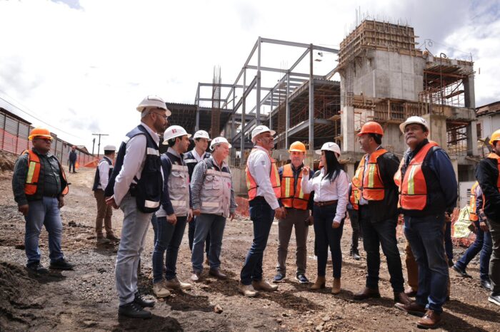 Nuevo mercado de Pátzcuaro, obra para el pueblo, al 50% de construcción: Bedolla