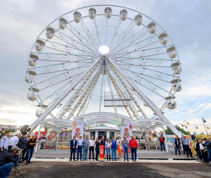 Con la rueda de la fortuna más grande de Latinoamérica, inauguran Esteban y Marisol Feria Nacional “Francisco Villa” 2024